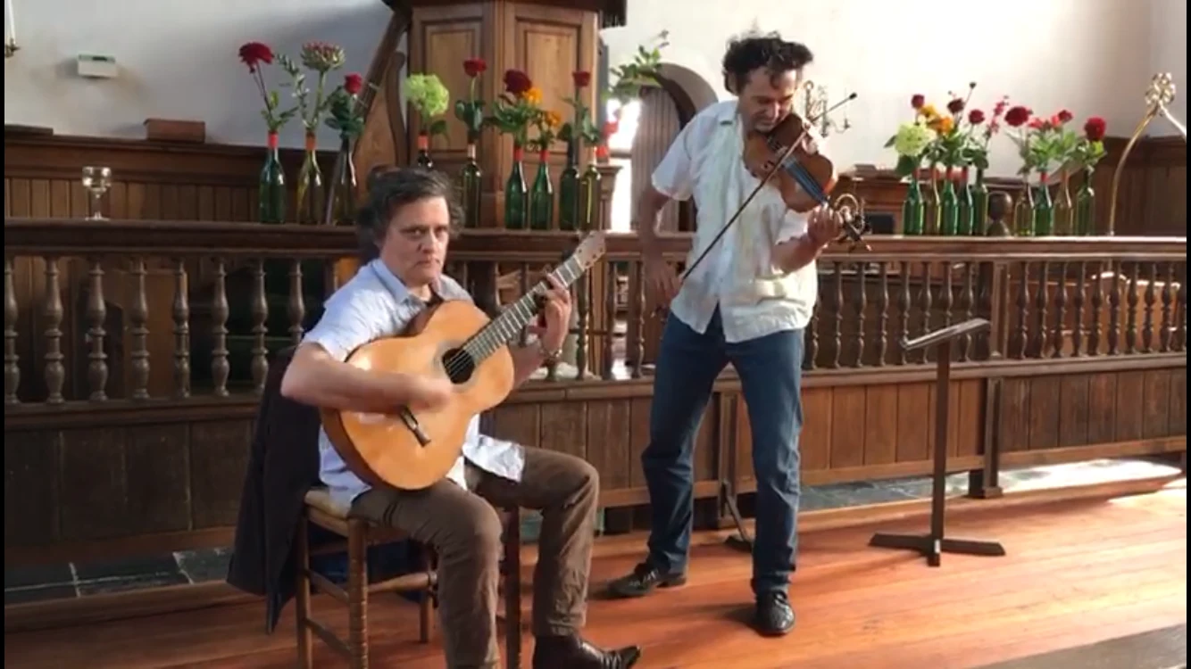 Duo Paconini met gitaar en viool